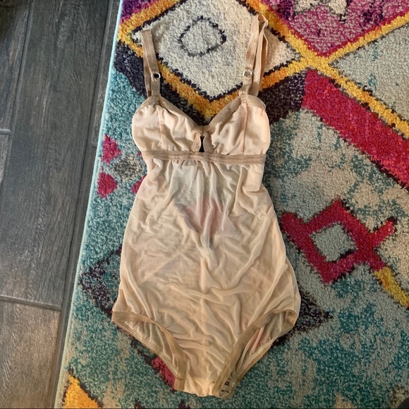 Solstice Intimates Mesh Flesh colored Bodysuit - Picture 1 of 8